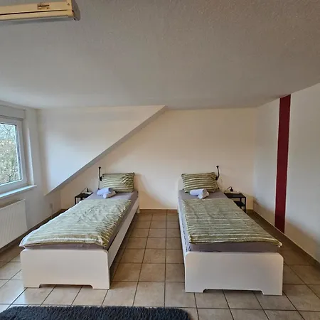 Homes Of Ruhr - Monteurwohnung Malocher * Oberhausen (North Rhine-Westphalia)